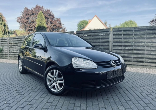 Volkswagen Golf cena 18900 przebieg: 237000, rok produkcji 2007 z Brzostek małe 277